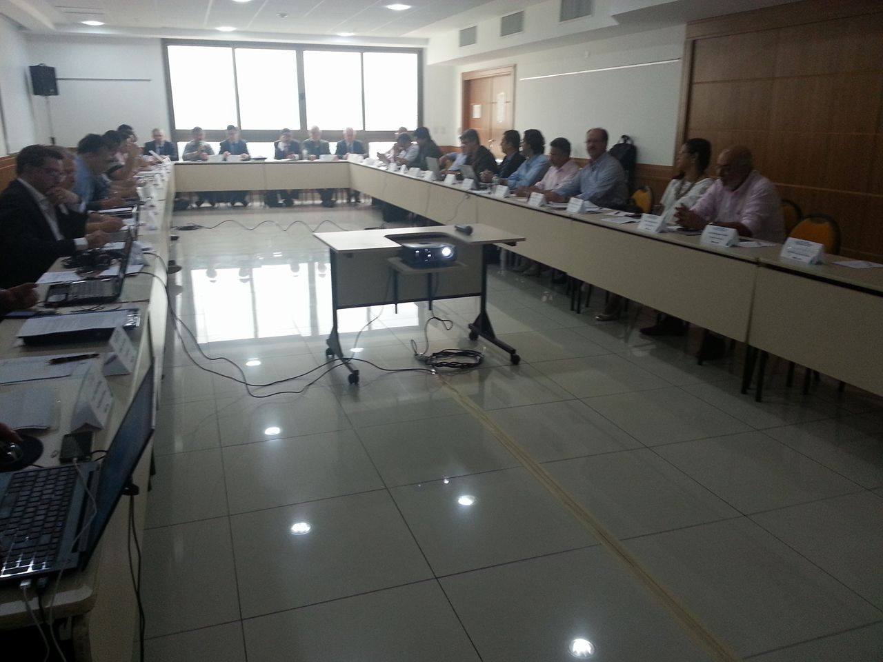 Reunião da CCEAGRO debate propostas sobre Agronomia