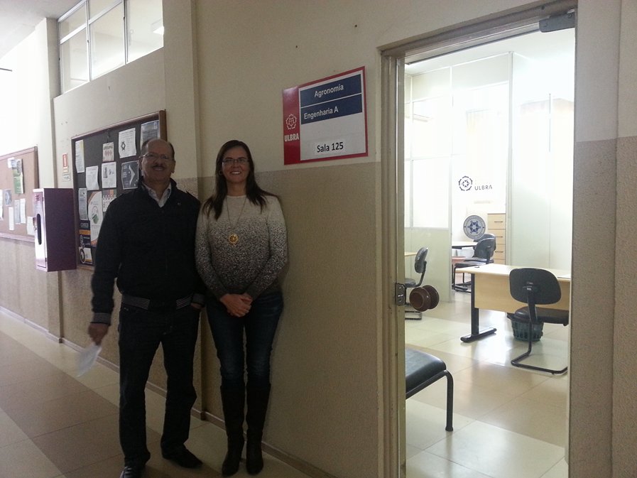 Coordenador da Câmara de Agronomia visita UFRGS e ULBRA