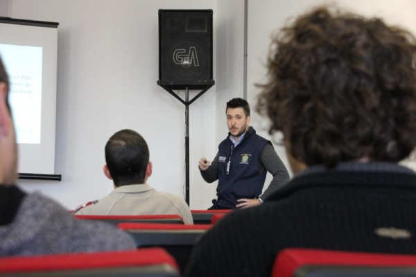 Alunos do Instituto Federal do RS Campus Farroupilha recebem palestra do CREA-RS