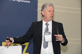 Palestra apresenta satélite geoestacionário