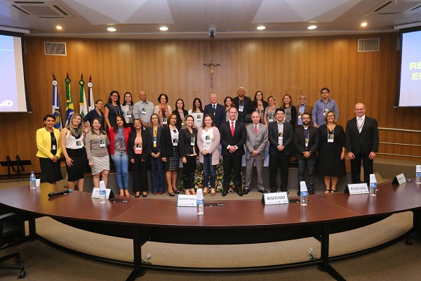 Ouvidores do Sistema Confea/Crea e Mútua participam de seminário em Brasília