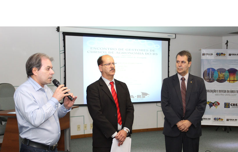 CREA-RS realiza Encontro de Gestores de Cursos de Agronomia do RS