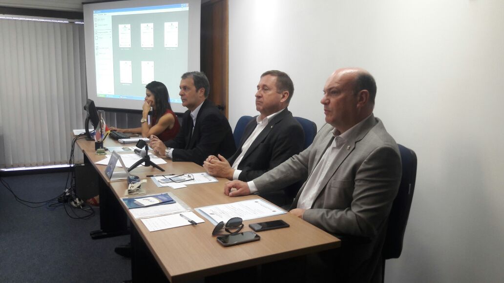 Temas relevantes ao Sistema pautam reunião do CreaSul em Porto Alegre