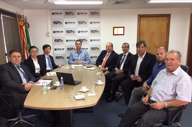 CREA-RS recebe representantes da empresa CHINT