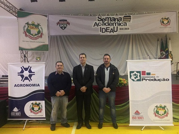 CREA-RS realiza palestras na Semana Acadêmica da Ideau