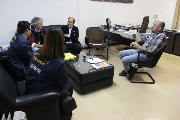 Fiscalização do quadro técnico do Semae