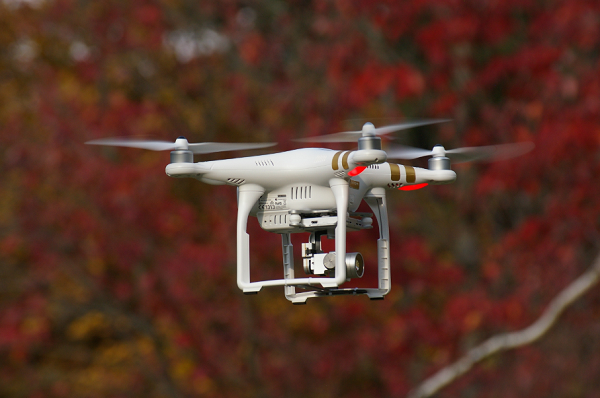Pilotagem e captura de imagem com drones são temas de curso