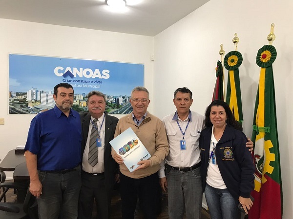 Prefeito de Canoas recebe inspetores do CREA-RS