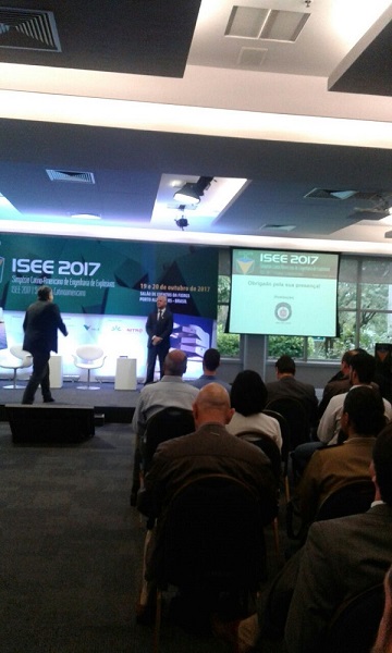 Conselho gaúcho presente na abertura do ISEE