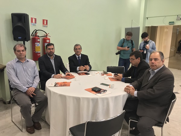 CREA-RS participa de seminário sobre Aeromóvel em Porto Alegre