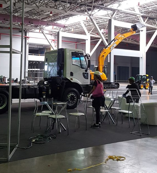 Feira do setor de agregados da mineração é fiscalizada pelo Conselho