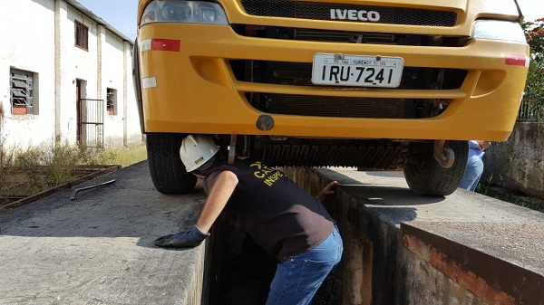 Inspeção veicular em São Lourenço do Sul conta com a participação do CREA-RS