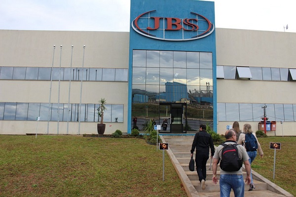 CREA-RS participa da operação do MPT na JBS (Trindade do Sul)