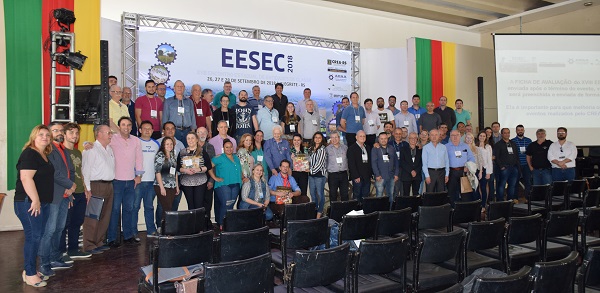 Debates sobre Regulamento do CDER-RS e Mostra Científica marcam XVIII EESEC