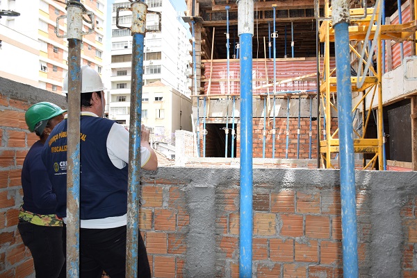 Blitz em Porto Alegre dobra a meta de fiscalização estabelecida