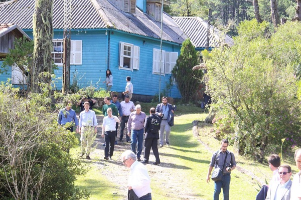 Ministro do Meio Ambiente visita Floresta do Ibama em Canela