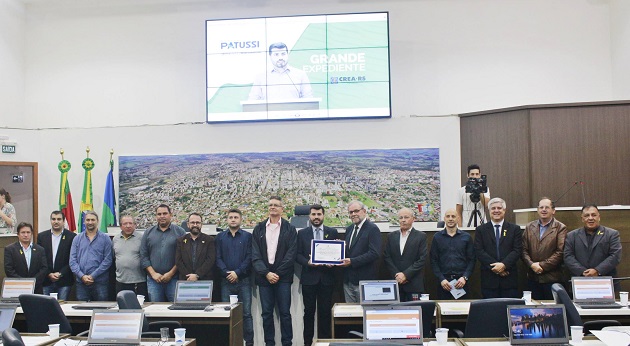 CREA-RS recebe homenagem da Câmara de Vereadores de Passo Fundo