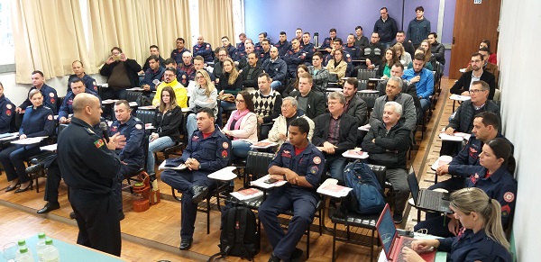 Apea, entidade de classe de Santa Rosa, promove palestra