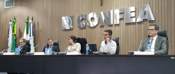 CCEEST promove ação parlamentar no Congresso e no ministério da Economia