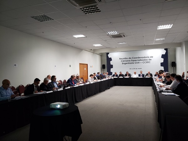 Câmaras de Engenharia Civil iniciam reunião e realizam ação parlamentar