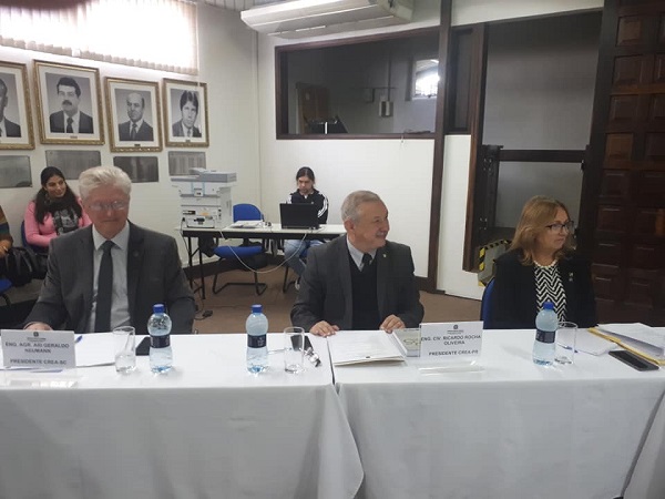 Curitiba recebe o CREASUL