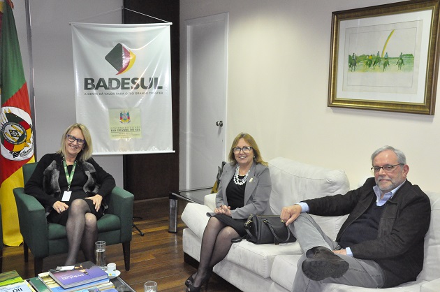 Dirigentes do Conselho visitam o Badesul