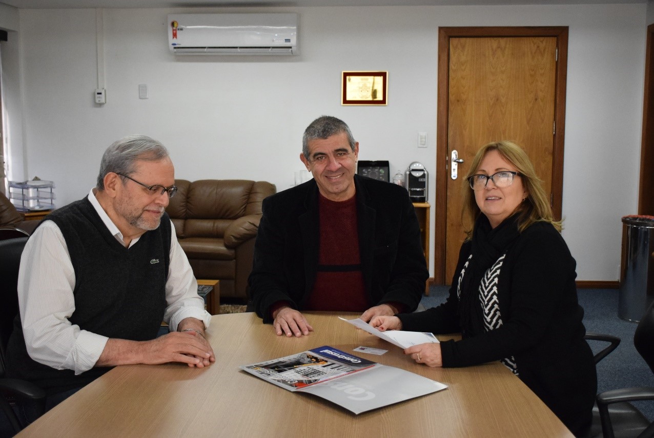 Engenheira Alice recebe convite para a abertura da Construsul