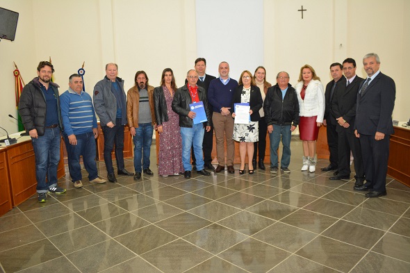 Câmara de Vereadores de Montenegro presta homenagem ao CREA-RS