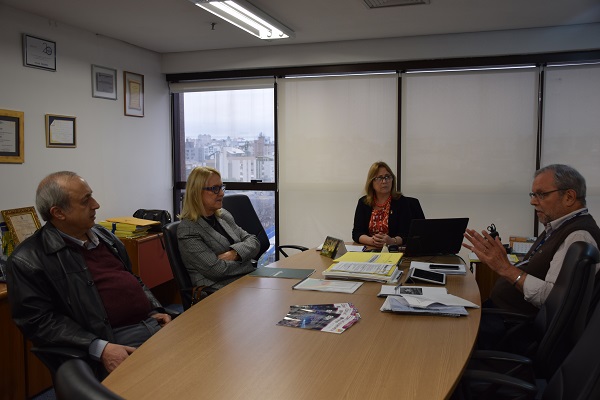 CREA-RS apresenta projeto de desenvolvimento urbano e social ao Badesul