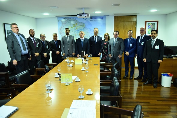 Dirigentes do Sistema reunidos com ministro-chefe da Casa Civil