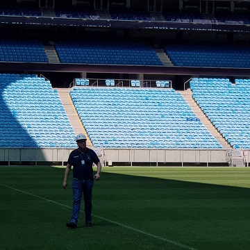 CREA-RS fiscaliza montagem de show na Arena do Grêmio