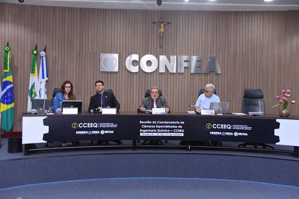 Em Brasília, engenheiros químicos realizam 4ª reunião do ano