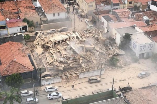 Patologia das construções e vida útil das edificações