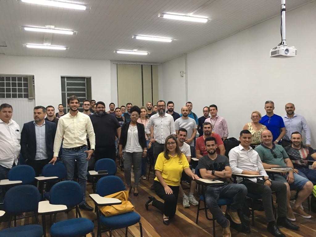 Inspetor participa da Semana Acadêmica da Uniasselvi