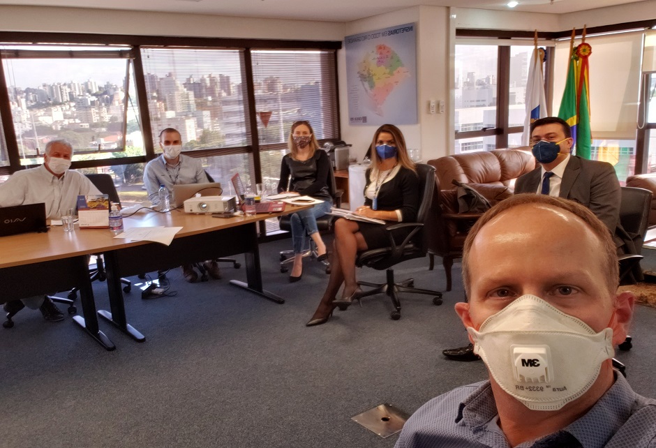 Reunião presencial da diretoria
