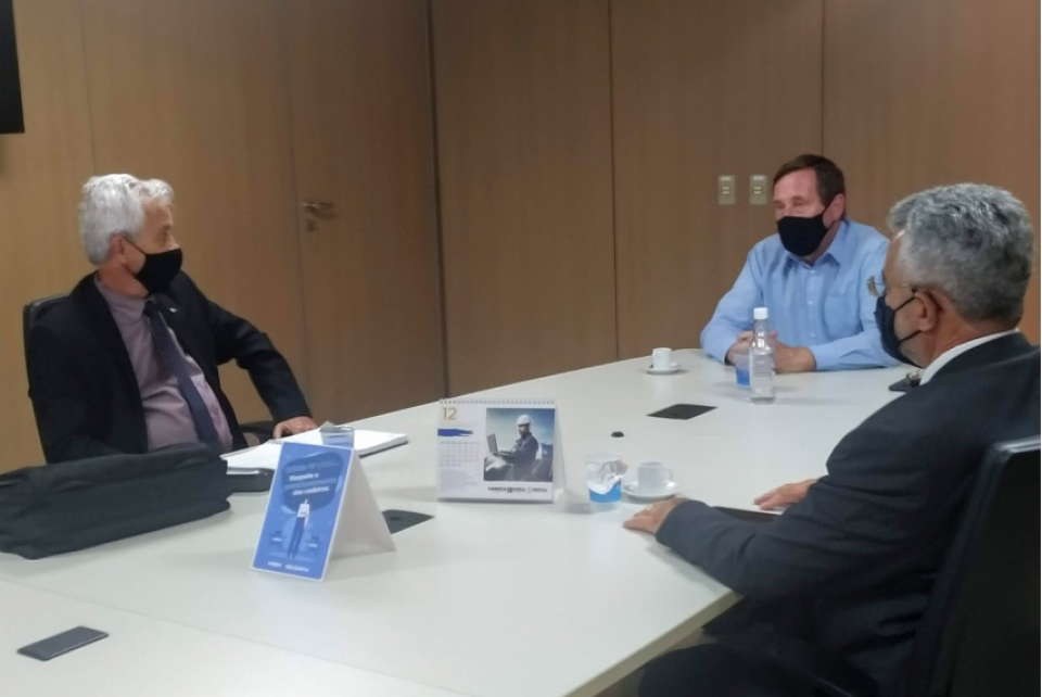 Confea e Cder trabalham juntos em plano de ação