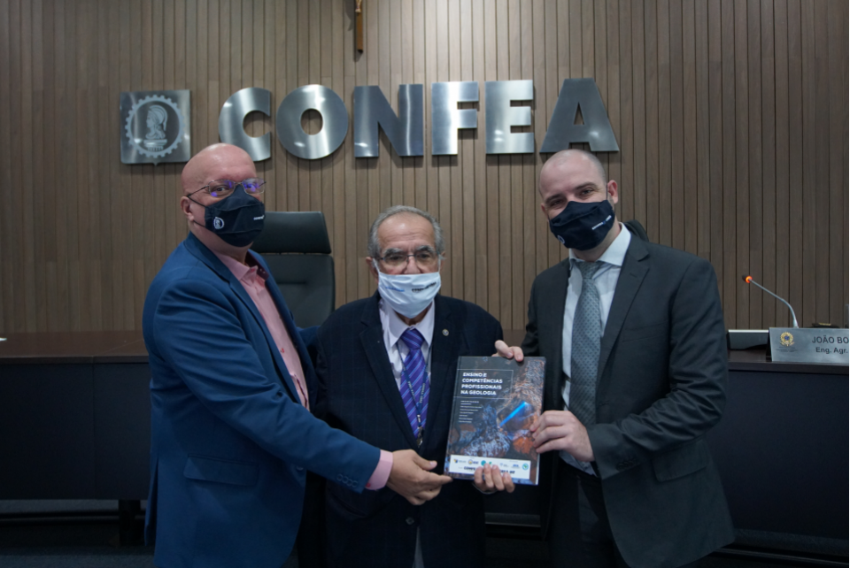 Plenário homologa resultado de eleições de diretor-financeiro da Mútua