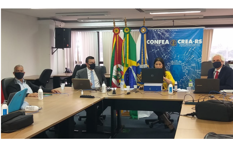 Plenária do CREA-RS aprova relatoria de processos