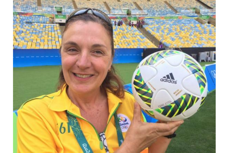 Engenheira agrônoma gaúcha conta como foi a recuperação do gramado do Maracanã