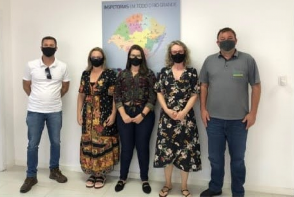 Inspetoras de Carazinho querem facilitar acesso à informação aos profissionais