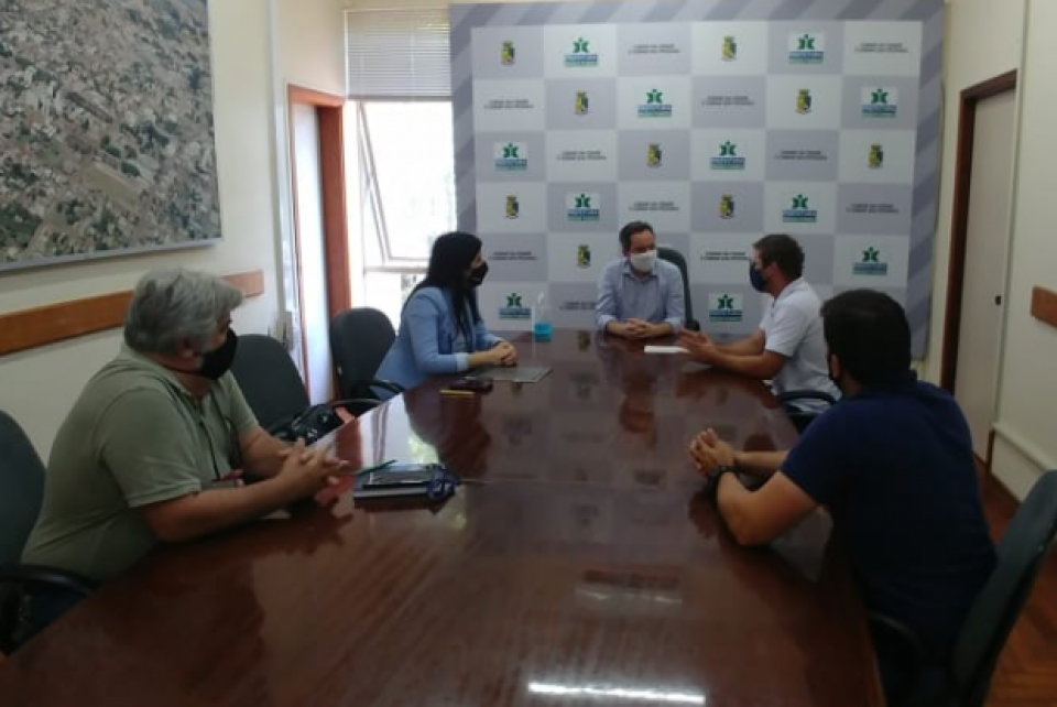 Prefeito de Passo Fundo recebe visita do CREA-RS