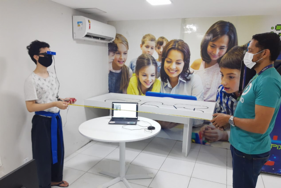 CREA-RS Entrevista: Engenheiro desenvolve óculos anti-Covid para pessoas cegas