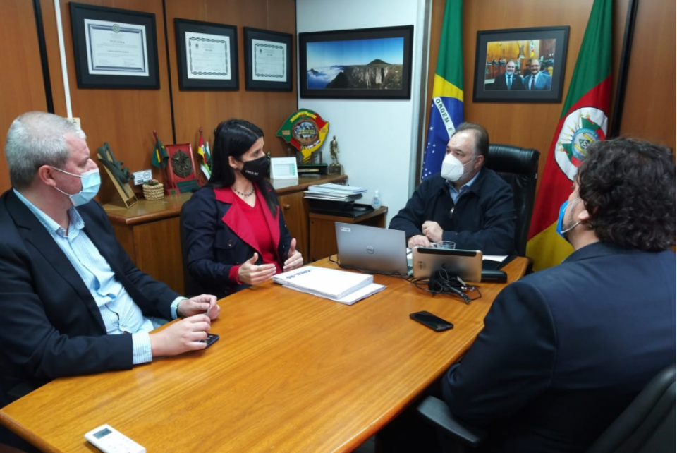 CREA-RS e CAU-RS reúnem-se com Búrigo para tratar do PLC 39/2020