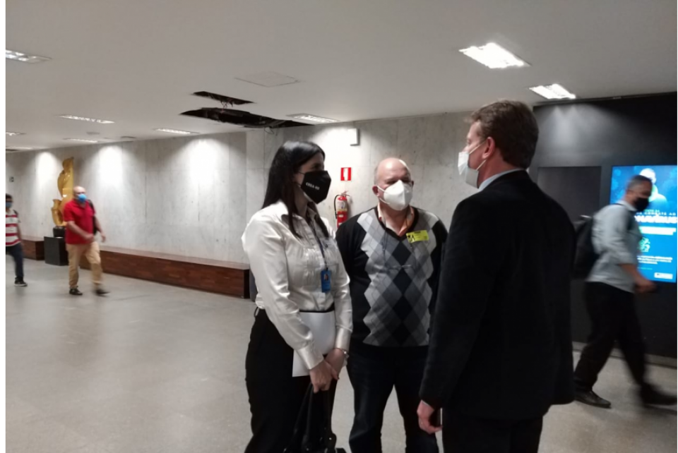Diretoria do CREA-RS e prefeito de Garibaldi discutem políticas de desburocratização de licenciamentos