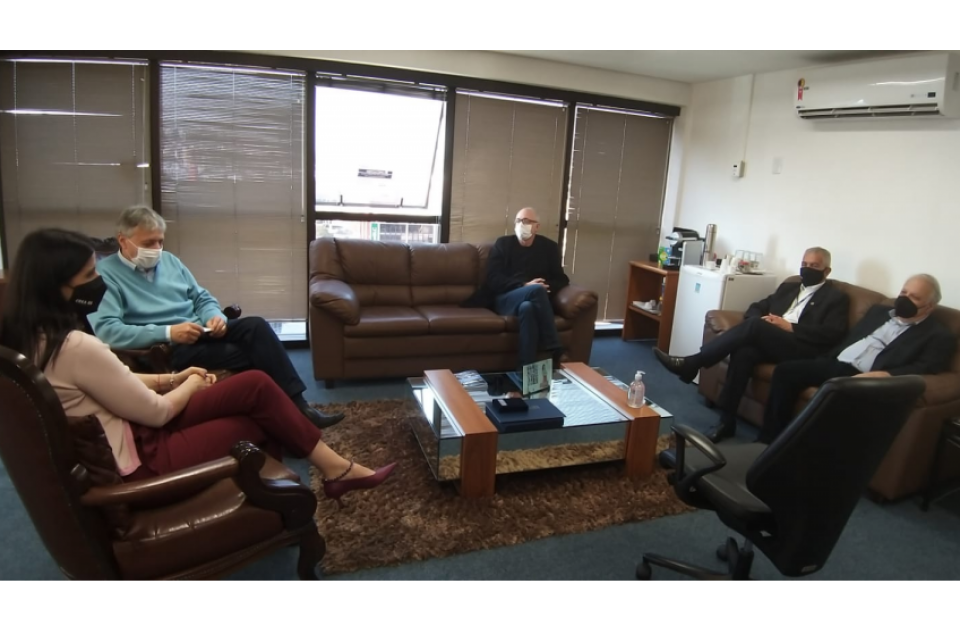 Diretoria da Sergs faz visita institucional ao CREA-RS