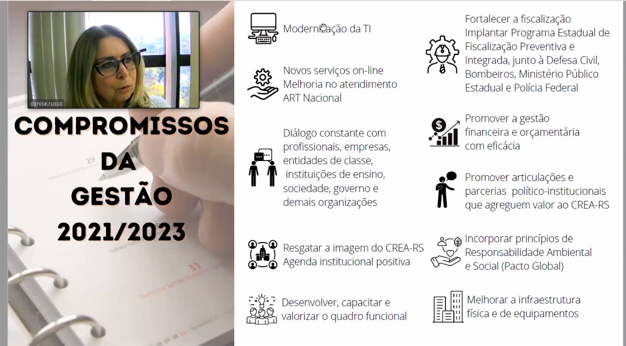 Administradora Denise Russo, gerente de Gestão