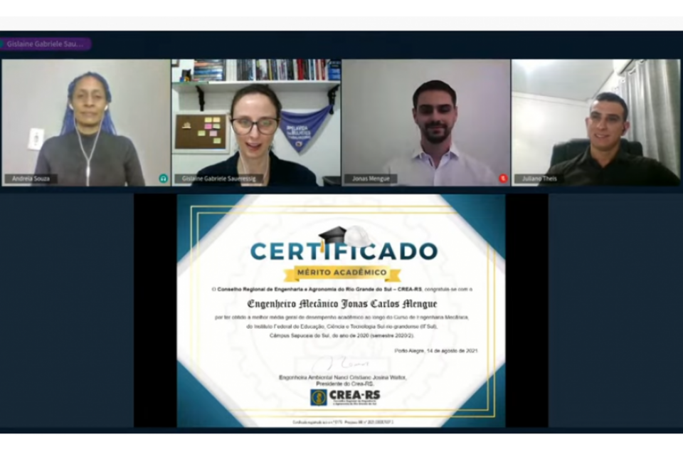 Formando do IFSul do curso de Engenharia Mecânica recebe Mérito Acadêmico