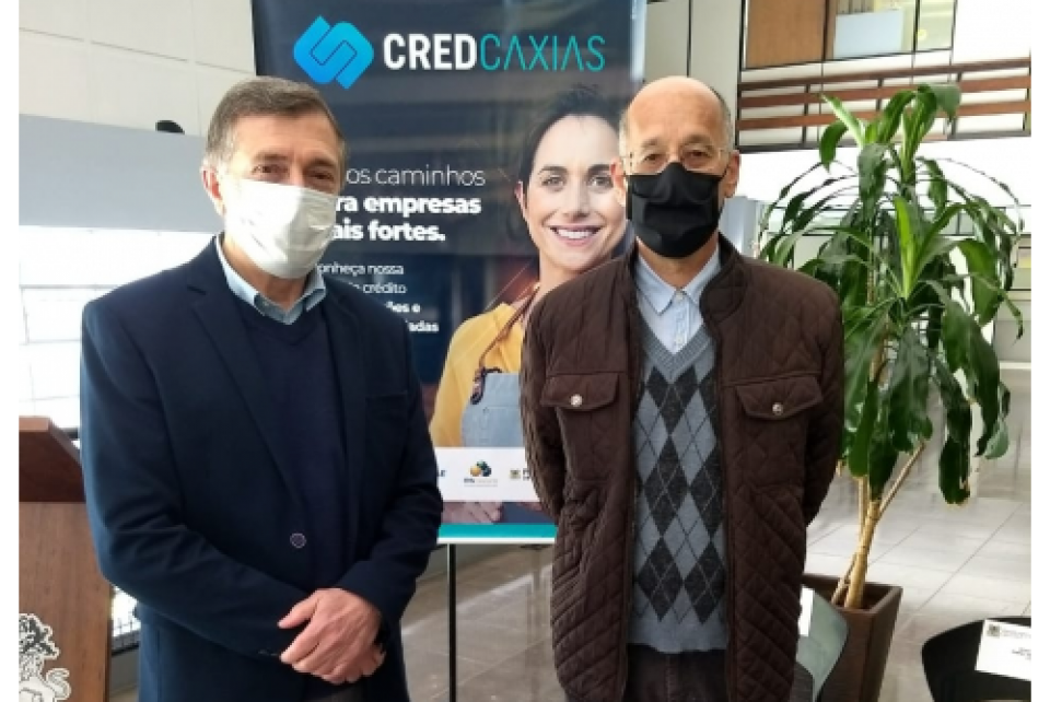 Inspetor representa CREA-RS no lançamento do Programa CredCaxias