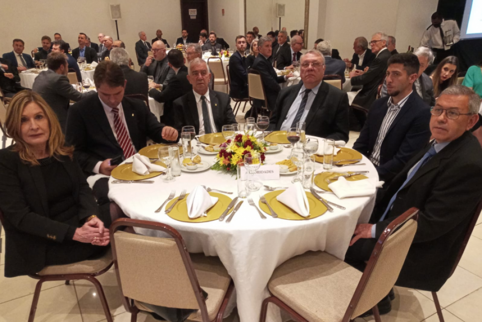 CREA-RS presente na solenidade de posse da nova diretoria do SICEPOT-RS