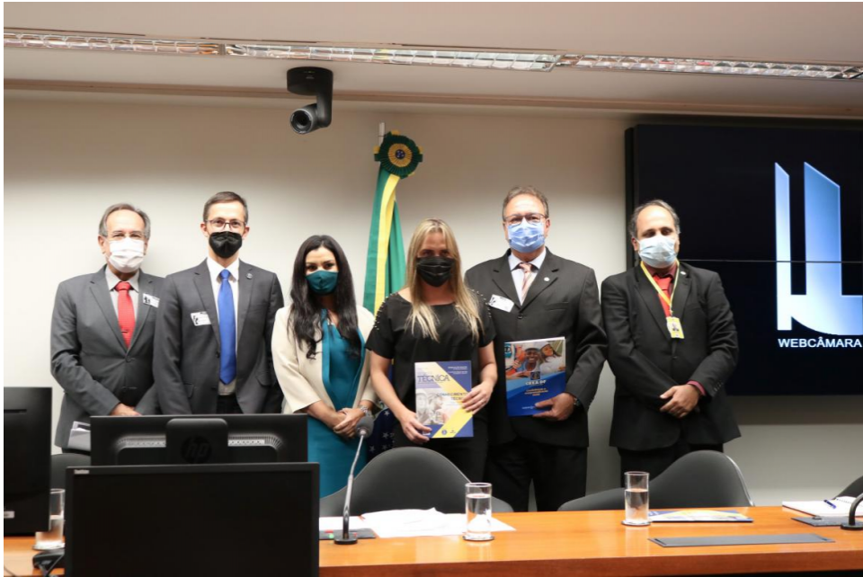 Comissão apoia garantias e proteção à sociedade na avaliação de imóveis